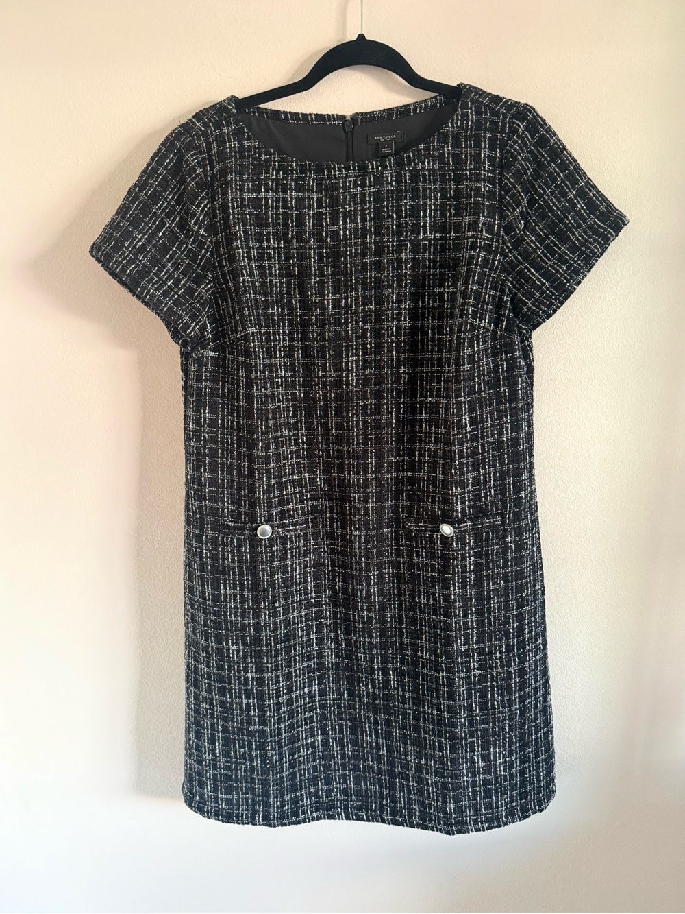 Ann Taylor - Black & White Tweed Shift Dress - Shirt Sleeves.
